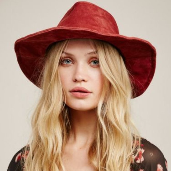 Free People Accessories - PETER GRIMM ETSY Suede Hat BRAND NEW!